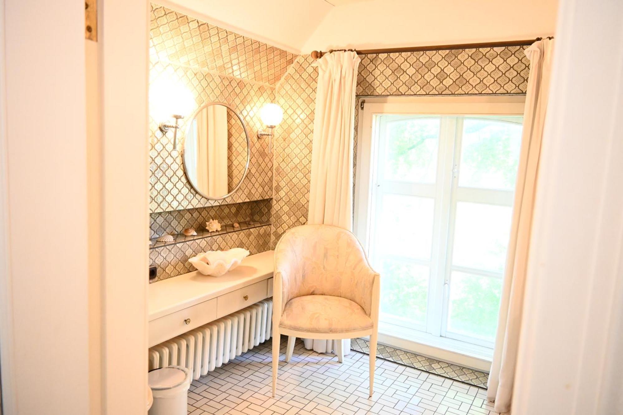 Landsitzhotel Und Seminarium Peterhof Hodorf Екстериор снимка